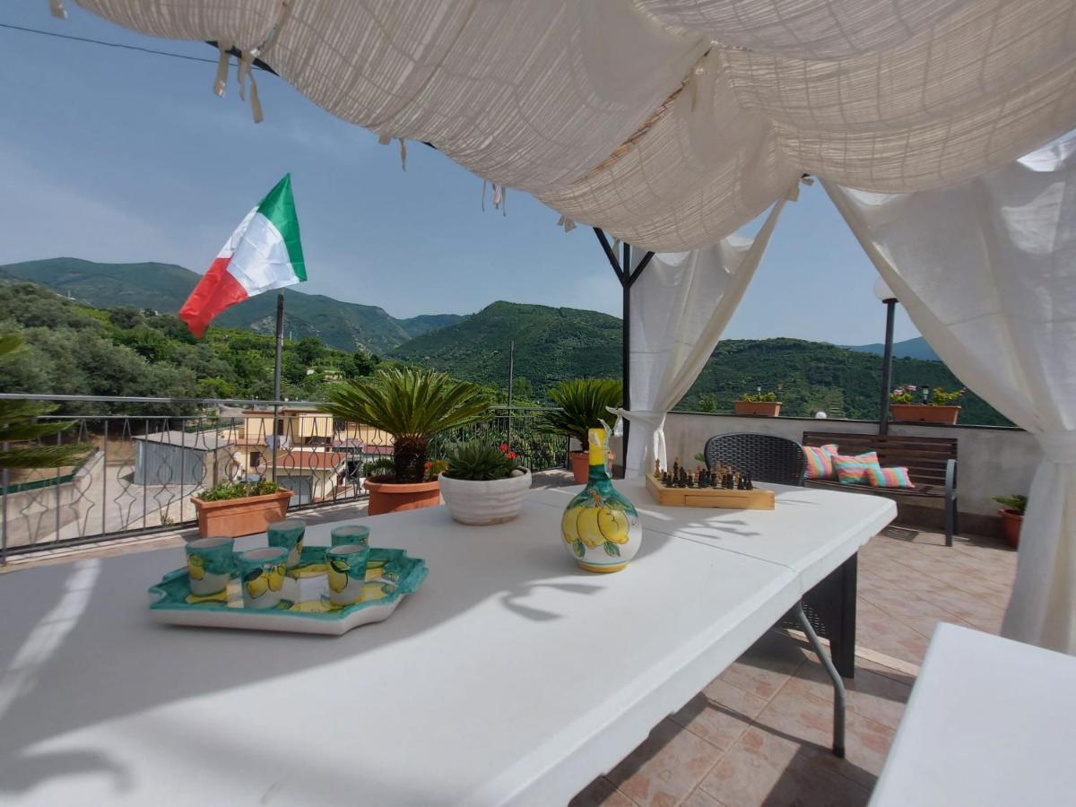 B&B L'Abbraccio Casola di Napoli Extérieur photo