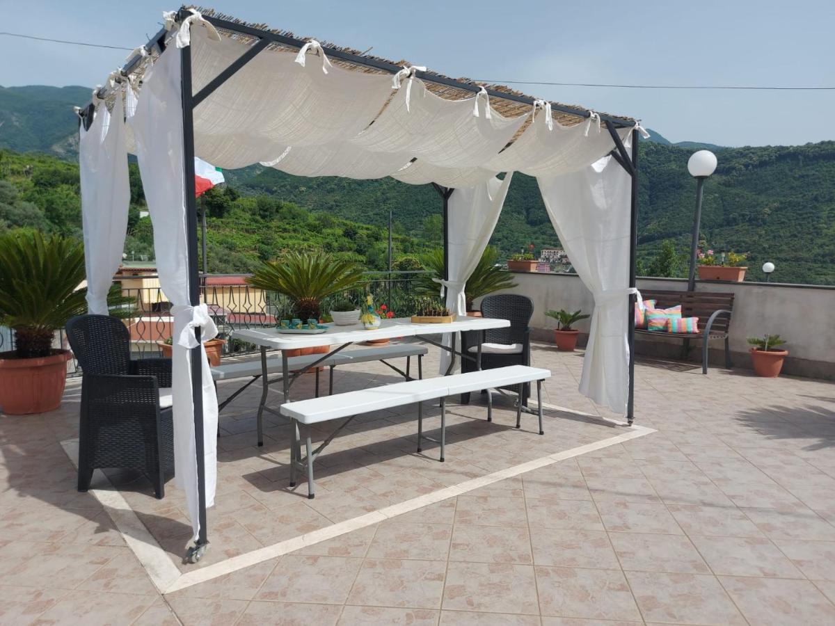 B&B L'Abbraccio Casola di Napoli Extérieur photo