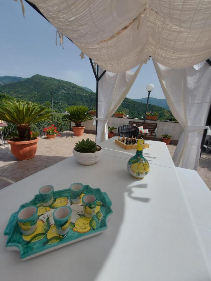 B&B L'Abbraccio Casola di Napoli Extérieur photo