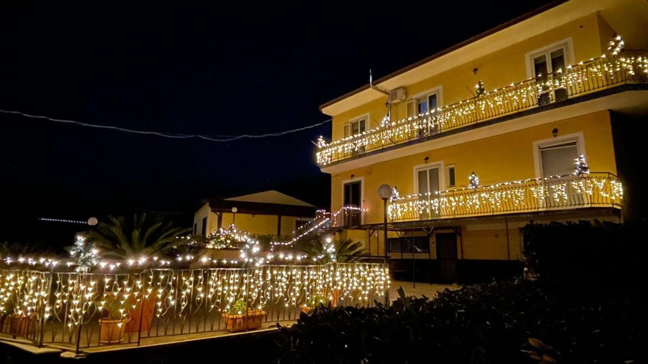 B&B L'Abbraccio Casola di Napoli Extérieur photo